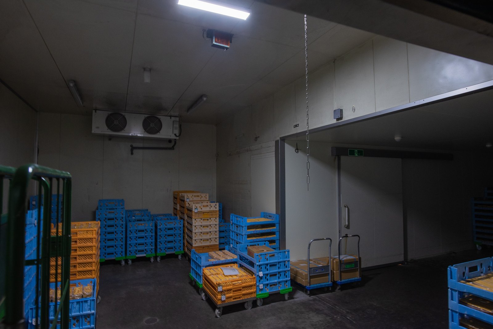 防災取り組み事例~非常照明新設工事~マルス食品様 写真6